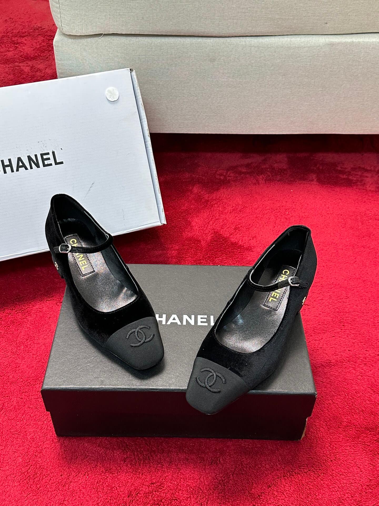 Ch**el Mary Janes Heel