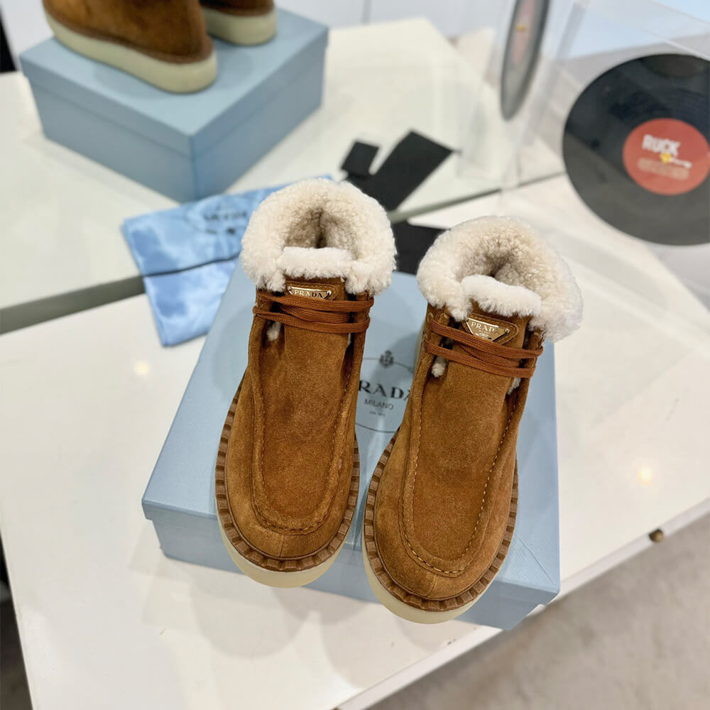 Pra*a Suede leather polo boots