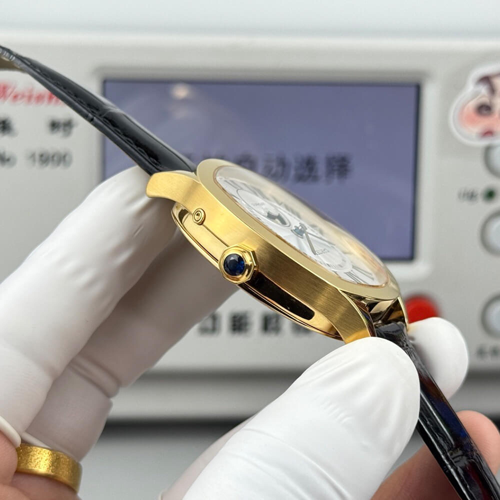 Calibre de Ca*t1er Chronograph
