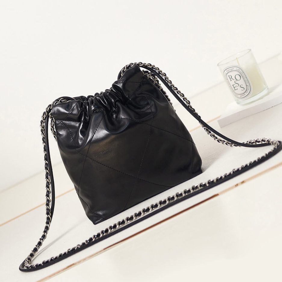 Ch**el 22 MINI HANDBAG