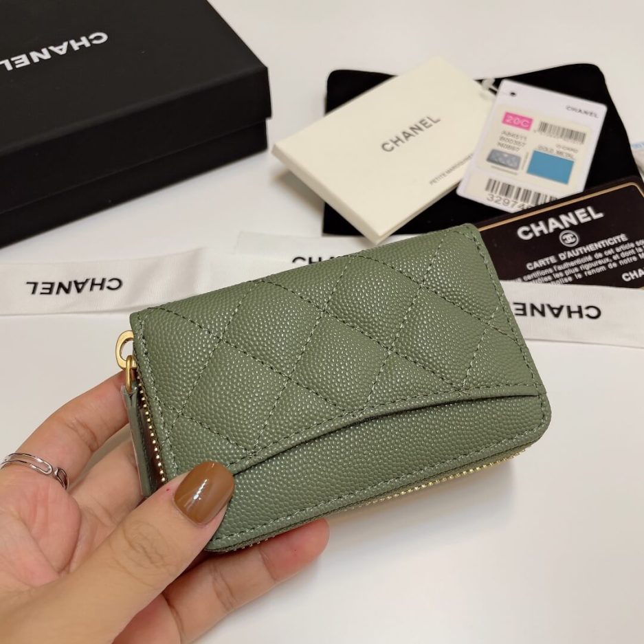Ch**el Classic Zipper Coin Wallet